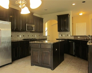 13951 Veranda Court - Photo Thumbnail 4