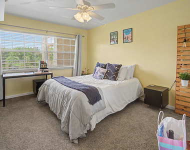 3930 Oaks Clubhouse Drive - Photo Thumbnail 25