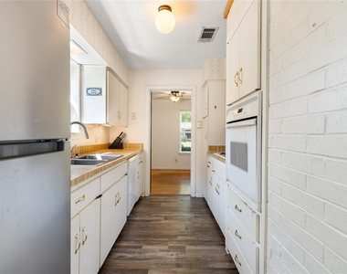 4765 Stallcup Drive - Photo Thumbnail 14