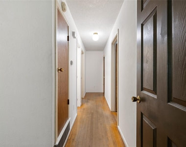 4765 Stallcup Drive - Photo Thumbnail 4