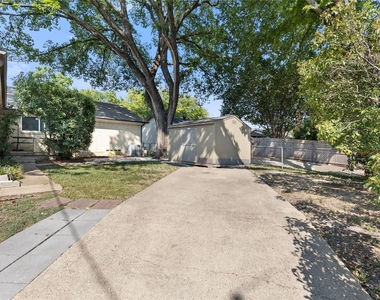 4765 Stallcup Drive - Photo Thumbnail 27