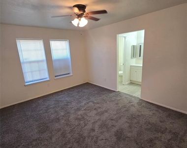 1451 Brook Meadow Circle - Photo Thumbnail 4