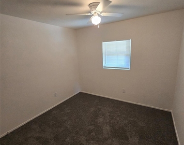 1451 Brook Meadow Circle - Photo Thumbnail 8