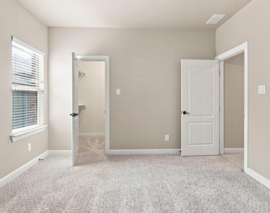 1819 Park Highland Way - Photo Thumbnail 30