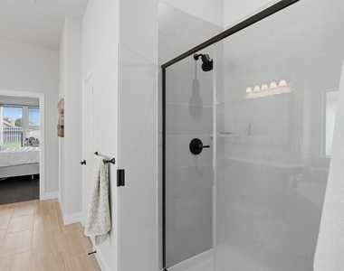 313 Bowrider Lane - Photo Thumbnail 21