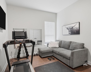 313 Bowrider Lane - Photo Thumbnail 24