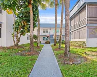 246 Normandy Lane - Photo Thumbnail 1