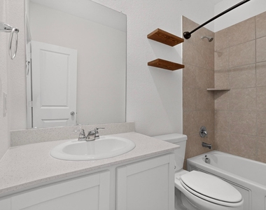11609 Silver Queen Drive - Photo Thumbnail 11