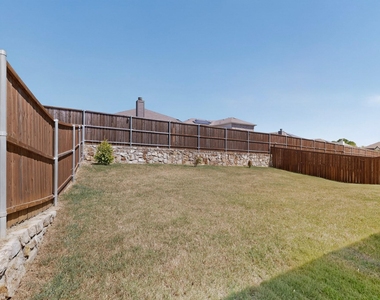 11609 Silver Queen Drive - Photo Thumbnail 25