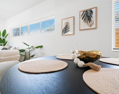 3300 Westview Avenue - Photo Thumbnail 6