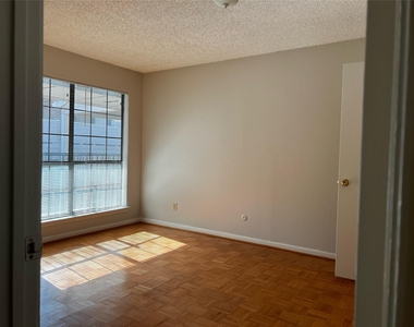 8545 Midpark Road - Photo Thumbnail 16