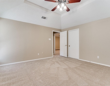 1001 Jorgenson Road - Photo Thumbnail 15