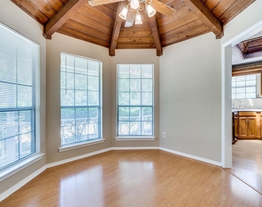 1001 Jorgenson Road - Photo Thumbnail 8