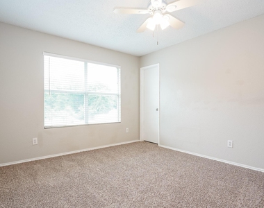 3356 Mojave Drive - Photo Thumbnail 13