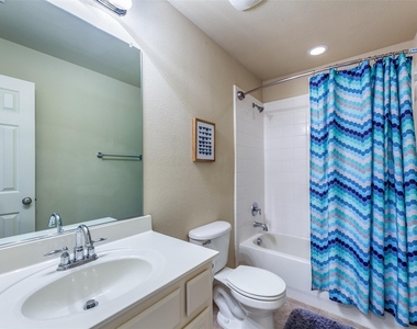 920 Fannin Drive - Photo Thumbnail 34
