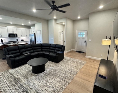 137 Copper Lane - Photo Thumbnail 3