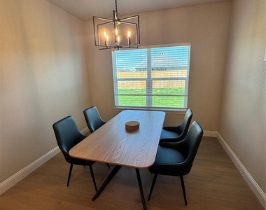 137 Copper Lane - Photo Thumbnail 9