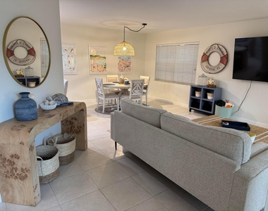 176 Seabreeze Circle - Photo Thumbnail 8