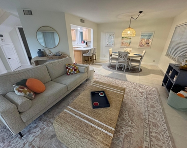 176 Seabreeze Circle - Photo Thumbnail 10