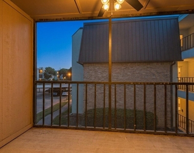 11480 Audelia Road - Photo Thumbnail 13
