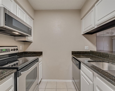 11480 Audelia Road - Photo Thumbnail 5