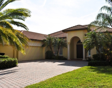 895 Sw Grand Reserves Boulevard Sw - Photo Thumbnail 34