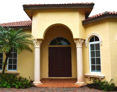895 Sw Grand Reserves Boulevard Sw - Photo Thumbnail 35