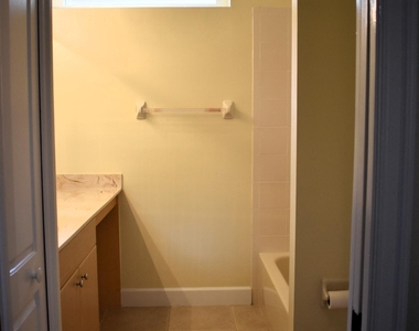895 Sw Grand Reserves Boulevard Sw - Photo Thumbnail 26