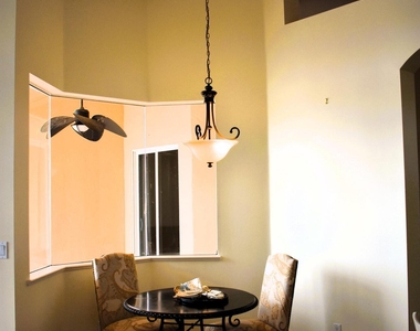 895 Sw Grand Reserves Boulevard Sw - Photo Thumbnail 11