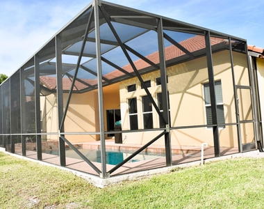 895 Sw Grand Reserves Boulevard Sw - Photo Thumbnail 40