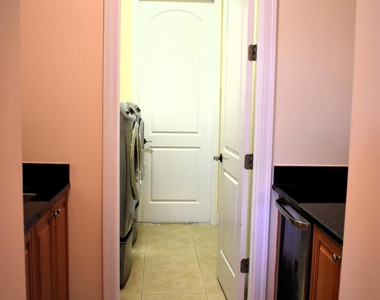 895 Sw Grand Reserves Boulevard Sw - Photo Thumbnail 32