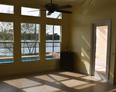 895 Sw Grand Reserves Boulevard Sw - Photo Thumbnail 8