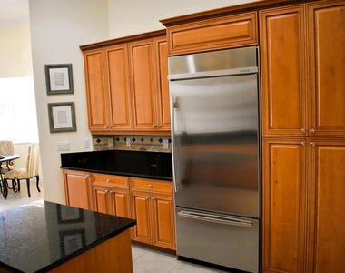 895 Sw Grand Reserves Boulevard Sw - Photo Thumbnail 7