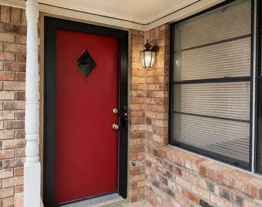 2111 Quail Run - Photo Thumbnail 1