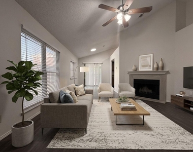 1334 Mimosa Lane - Photo Thumbnail 3