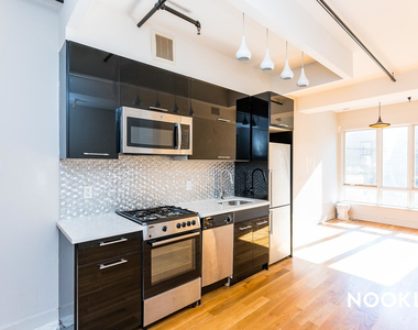 880 Dekalb Ave - Photo Thumbnail 18