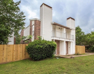 6828 Brentwood Stair Road - Photo Thumbnail 12