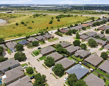 3705 Vista Greens Drive - Photo Thumbnail 33