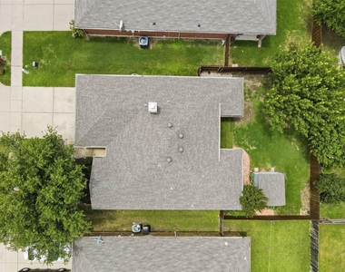 3705 Vista Greens Drive - Photo Thumbnail 35