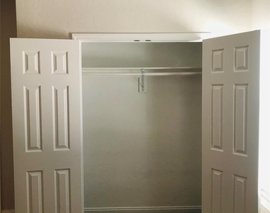 1719 Park Street - Photo Thumbnail 9