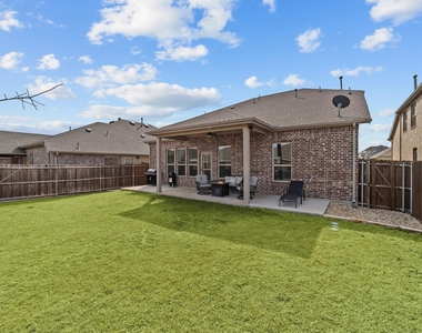 910 Black Hawk Drive - Photo Thumbnail 19