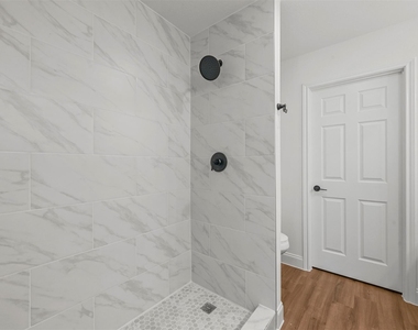 2307 Mill Street - Photo Thumbnail 14