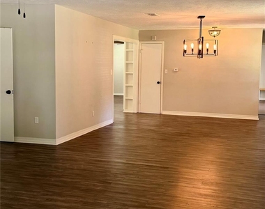 3316 Pines Road - Photo Thumbnail 3