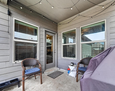 120 Monarch Way - Photo Thumbnail 29