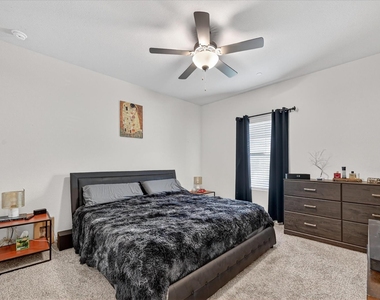 120 Monarch Way - Photo Thumbnail 12