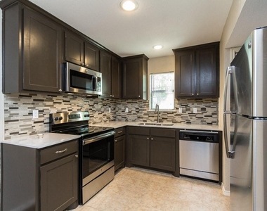 4545 Live Oak St Street - Photo Thumbnail 1