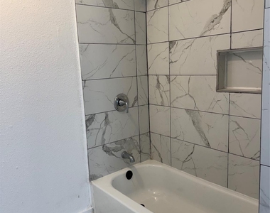 3549 Rio Grande Circle - Photo Thumbnail 14