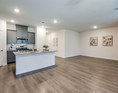 6409 Windsor Lane - Photo Thumbnail 8