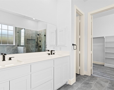 1136 Pedernales Trail - Photo Thumbnail 17