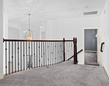 1136 Pedernales Trail - Photo Thumbnail 18